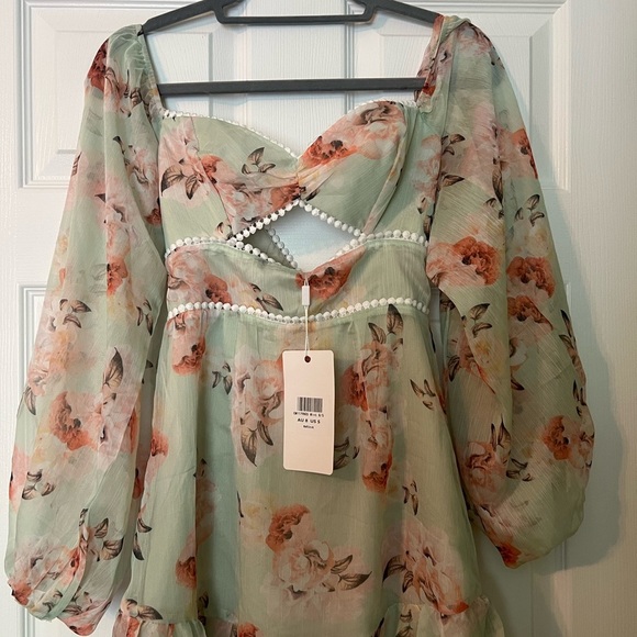 Saints & Secrets Balloon Sleeve Cut Out Dress Floral Chiffon Dress Size Small - Picture 2 of 9